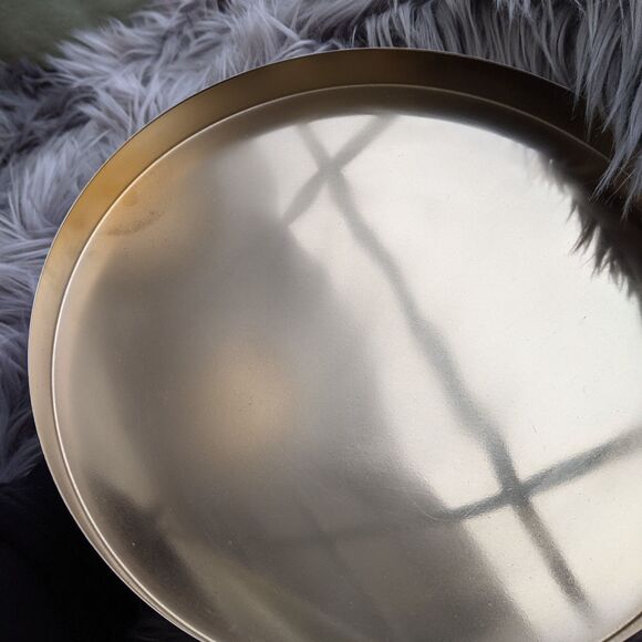 MyGift Brushed Brass Metal Decorative Tray, 11 inch Round Serving Tray - Picture 7 of 8